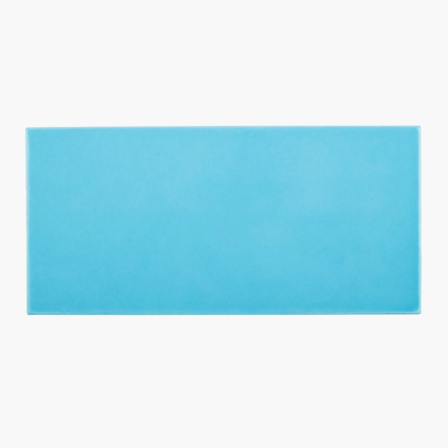 Плитка керамическая голубая, 240х115х9 мм
